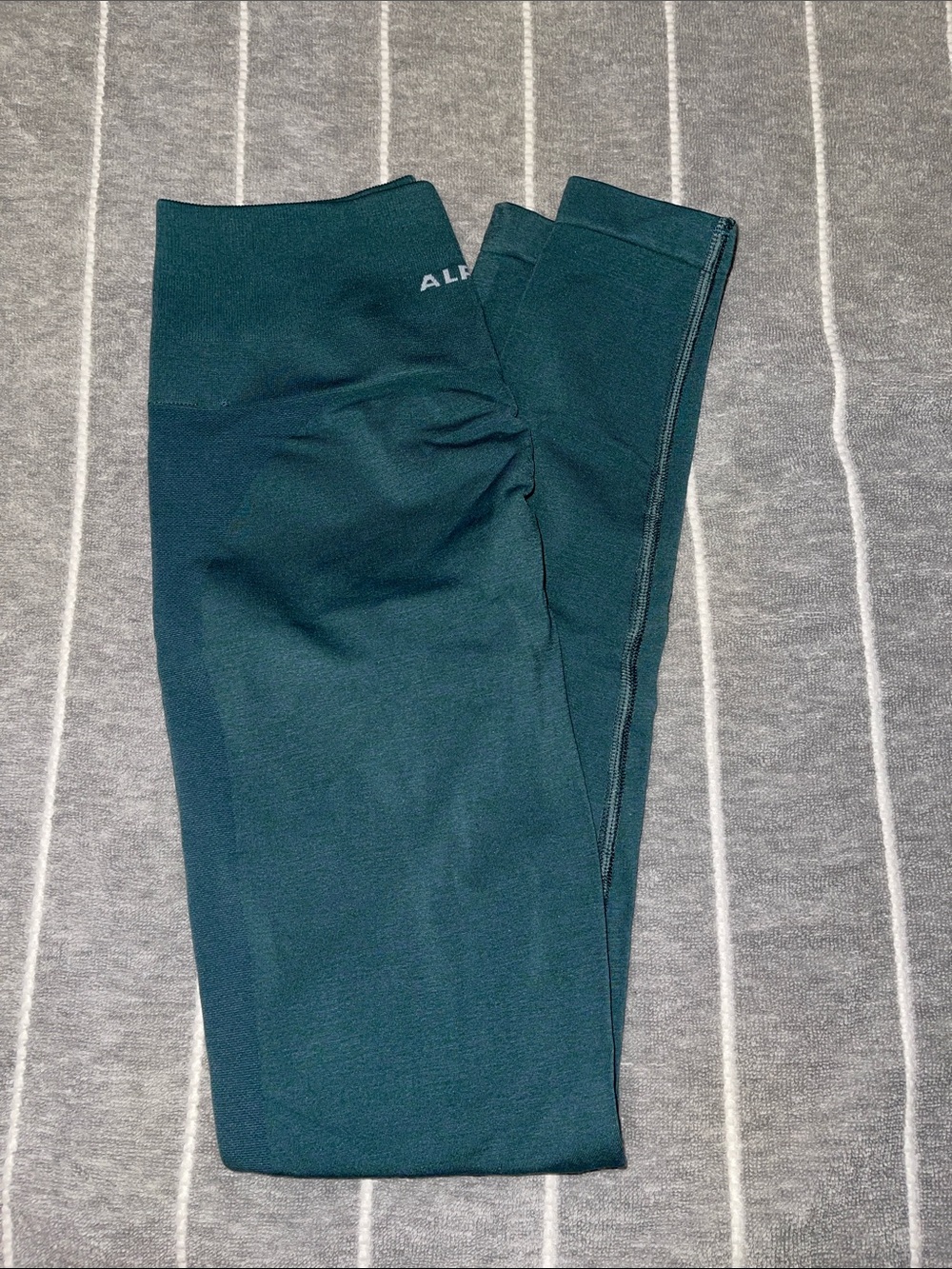 Alphalete Amplify leggings